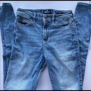 hollister jeans
